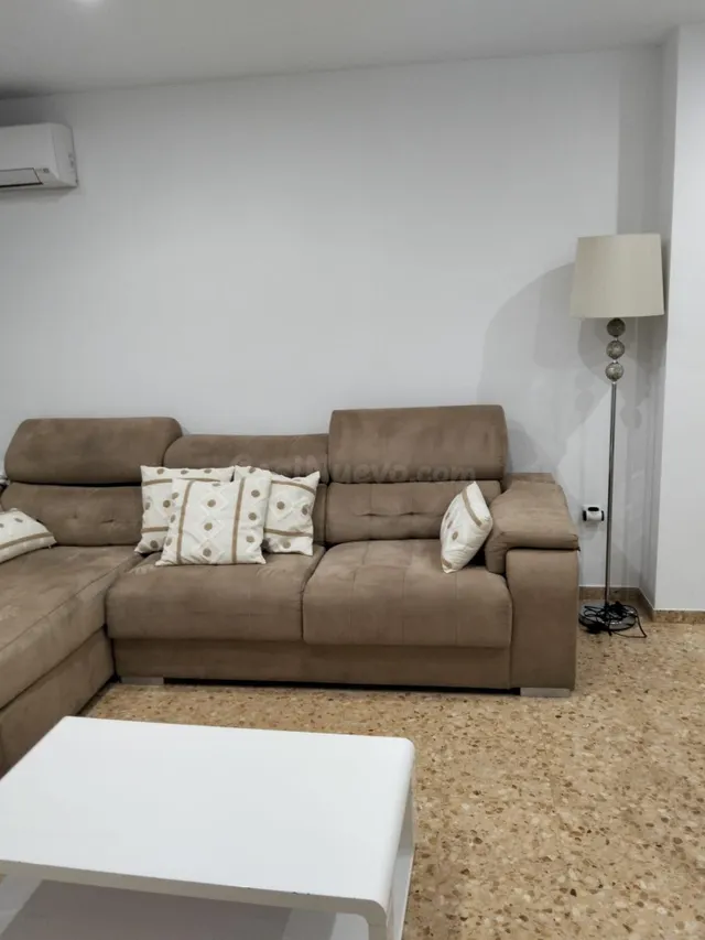 Se vende piso en Vilamarxant, Valencia — 2