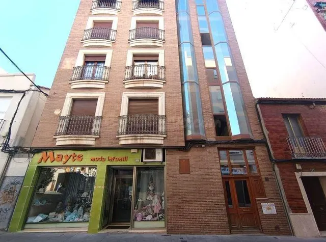 SE VENDE piso OKUPA en C Santisimo de Puertollano - foto 3