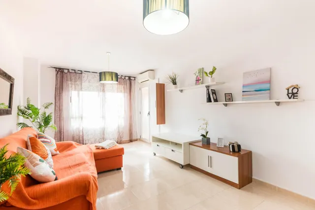 PISO EN ALCANTARILLA — 39