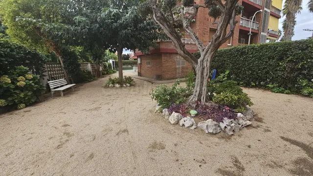 ÁTICO A LA VENTA EN EL CENTRO DE PINEDA DE MAR Y PISCINA COMUNITARIA — 5