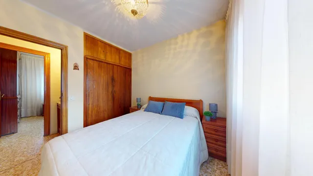 PISO DE 3 DORMITORIOS ,  81 M2 CON TRASTERO  EN HORTALEZA — 13