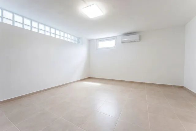 Chalet 5 habitaciones 258m² en venta - Centro — 32