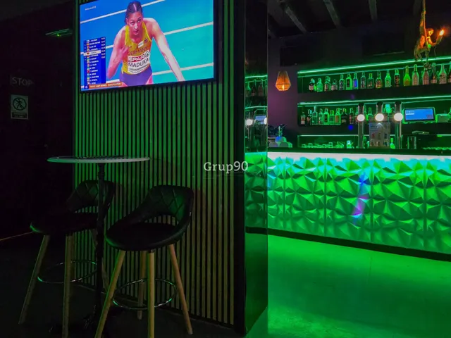 ¡GRAN OPORTUNIDAD! TRASPASO DE PUB EN LLEIDA — 11
