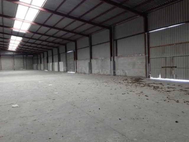 Local comercial 4500m² en venta - Vila-real - foto 2