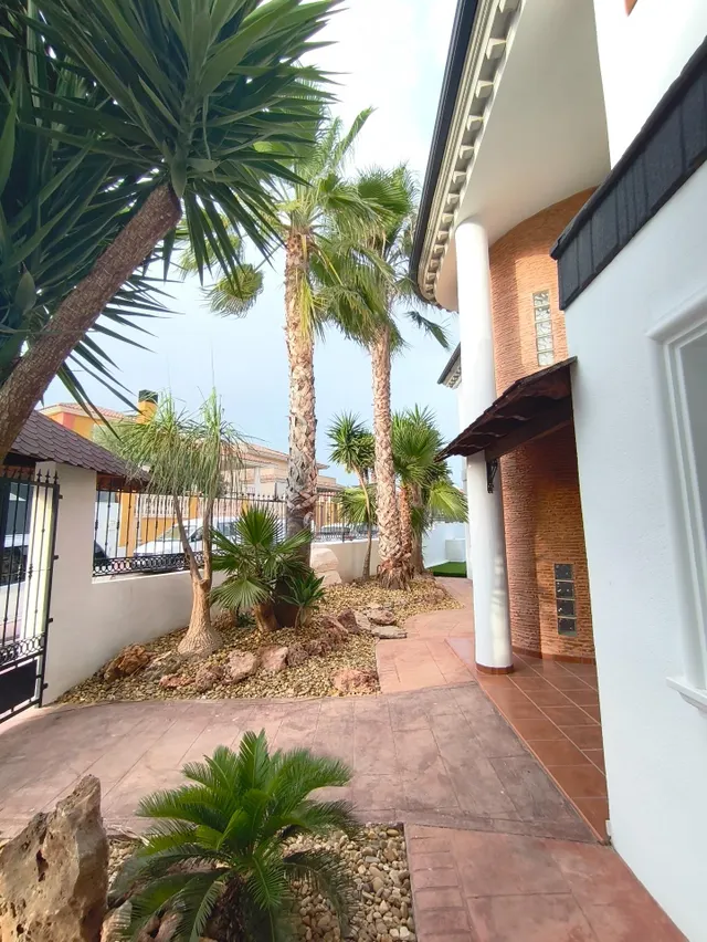CHALET DELUXE EN LA ALCAYNA — 47