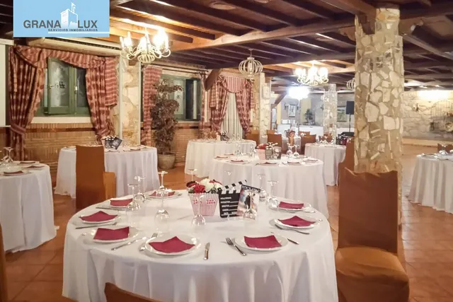 EN VENTA HOTEL Y RESTAURANTE LOS PINILLOS — 12