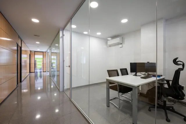 OFICINA - MATARÓ (CENTRE) — 36