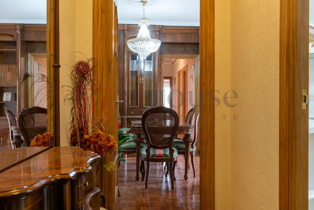 PISO EXTERIOR CON PISCINA  Y PLAZA DE GARAJE EN EL BARRIO DE ESTRELLA — 26