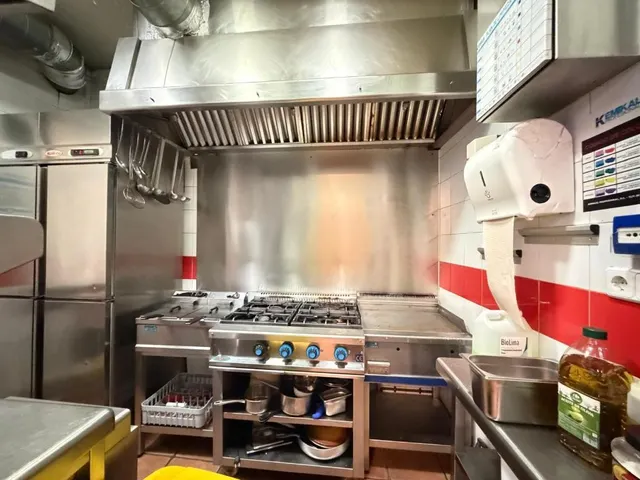 Local comercial en Alquiler en Madrid Madrid ARGüELLES — 6