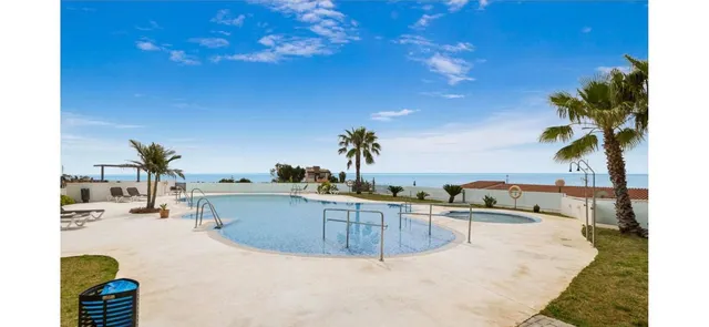 Apartamento 2 habitaciones 82m² en venta - Centro — 35