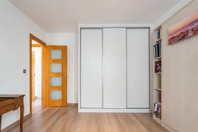 Piso en venta en Caleta de Vélez junto al mar — 32