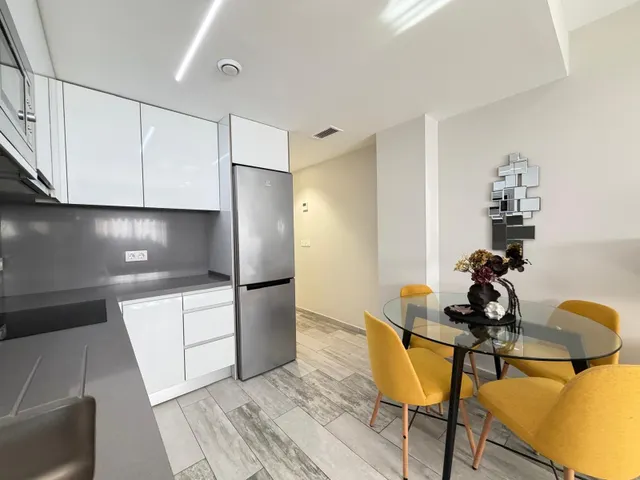 Apartamento en "alegria 11" con piscina comunitaria y sauna. 1 dorm. 1 baño. superficie 60 m2. playa a 500 metros. — 36