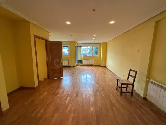 VENDEMOS MAGNIFICO CHALET CON MERENDERO, EN BRIVIESCA. EN FR