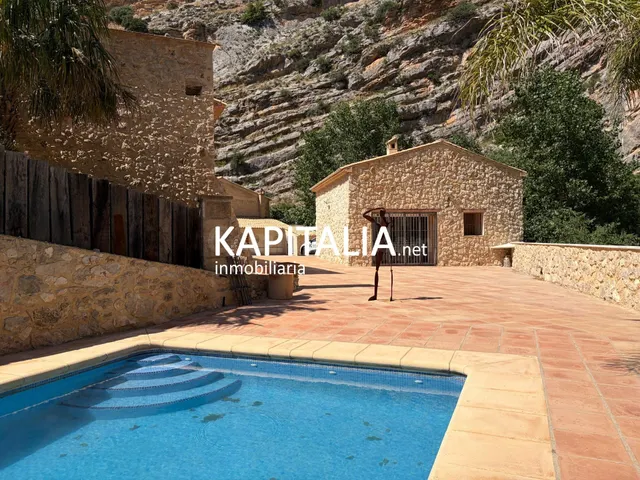 ACOGEDOR CHALET EN UN ENTORNO INMEJORABLE EN EXCLUSIVA EN KA - foto 2
