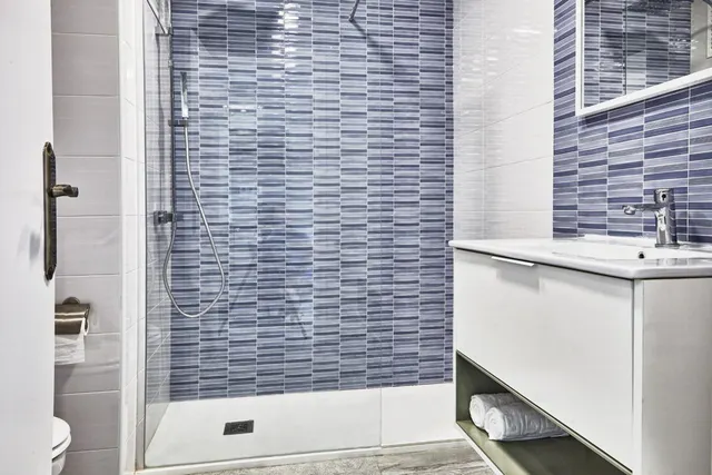 Estudio totalmente reformado en zona PRIME ALICANTE CENTRO — 7