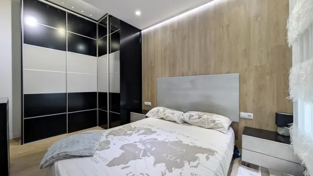 ¡TU NUEVO HOGAR EN TRAVALÓN TE ESPERA! PLANTA BAJA CON  GARAJE, TRASTERO Y TOTALMENTE EQUIPADA! — 28