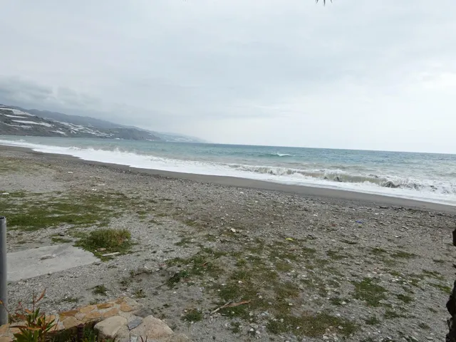 Exclusiva vivienda a tan solo 50 metros del mar — 46