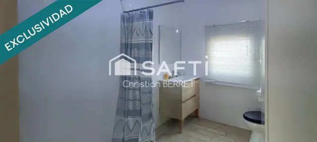 Chalet independiente con piscina y gran parcela. — 23