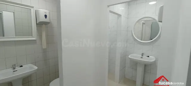 Local comercial en venta en zona Levante ¡Gran oportunidad d - foto 4