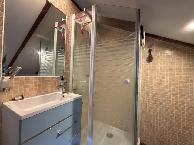 Acogedor DÚPLEX de 2 DORMITORIOS y 2 BAÑOS — 21