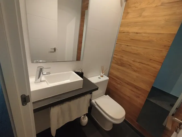 VIVIENDA CENTRICA — 20
