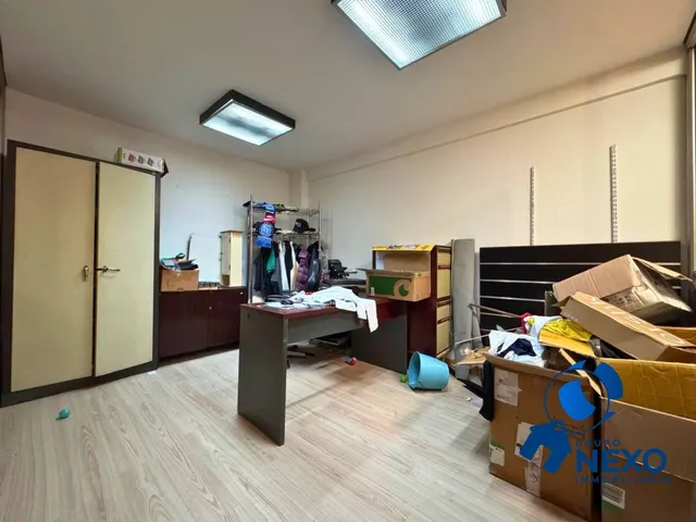 Local comercial en calle pablo iglesias 19 | máxima visibilidad en Gijón — 22