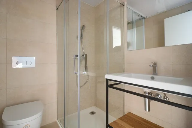 Apartamento  de 2 dormitorios y 2 baños , a estrenar en  pleno centro de Fuengirola. — 6