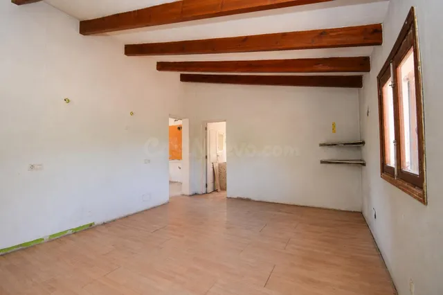 Finca rústica con vivienda en Muro. - foto 4