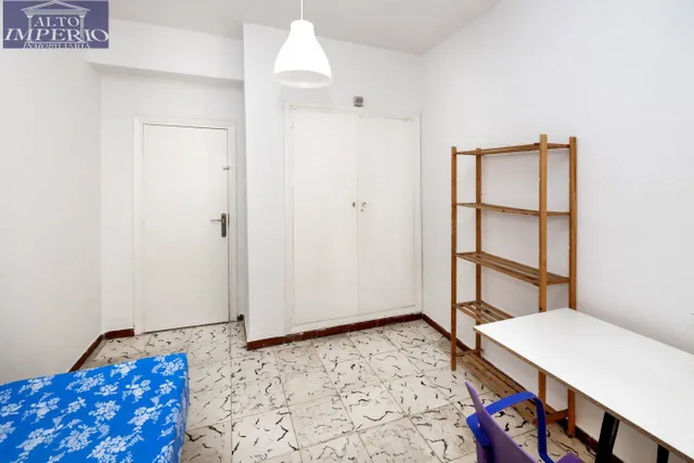 Piso luminoso para estudiantes en zona céntrica — 26