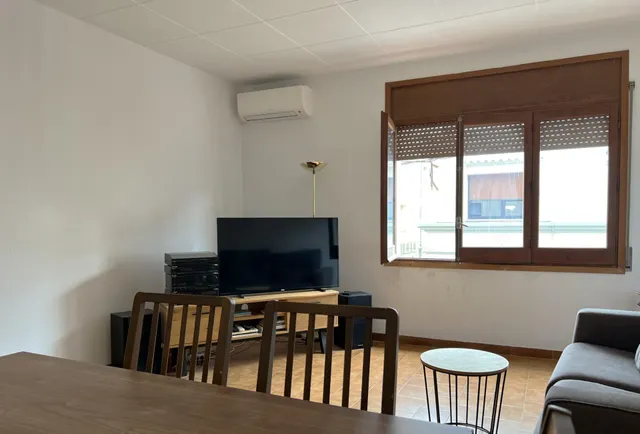 Piso con encanto y gran potencial en el centro de Sant Pere Pescador — 10