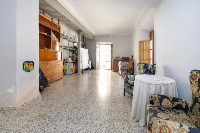 Espectacular edificio a 3 calles con vivienda y locales comerciales en pleno centro de Alhama de Gr — 15