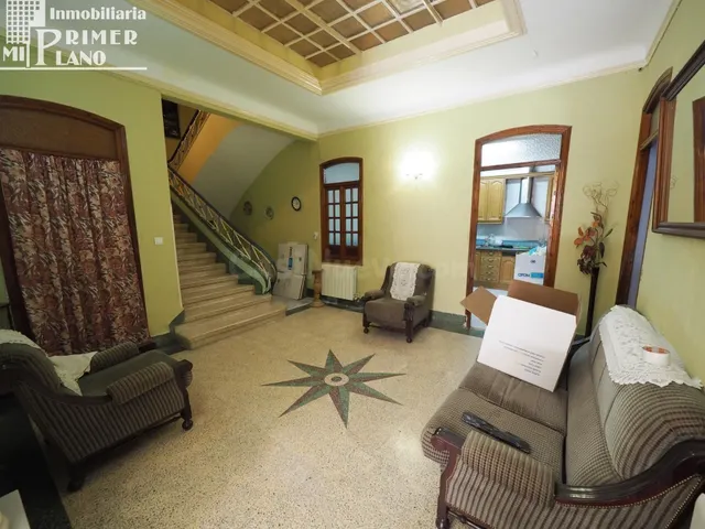 *Casa en venta en c/ San Francisco, para reformar de 8 dorm, - foto 4