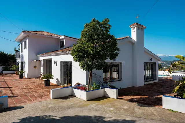 Finca rústica 9 habitaciones 588m² en venta - Costa del Sol — 4