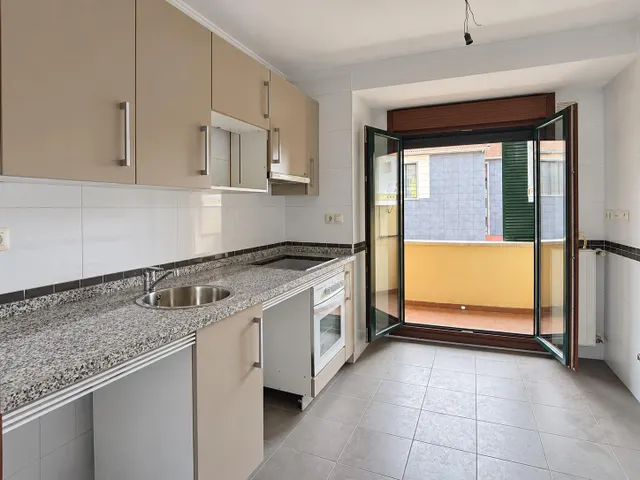 ¡a estrenar! dos dormitorios, terraza, garaje y trastero en Oviedo — 36
