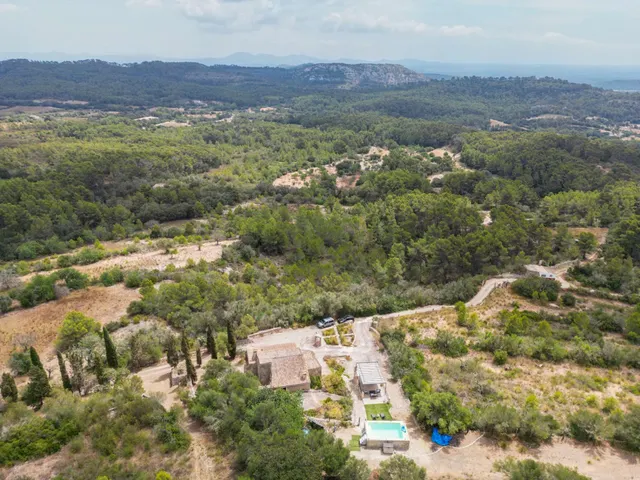 Finca Rustica junto a Puig de Randa — 40
