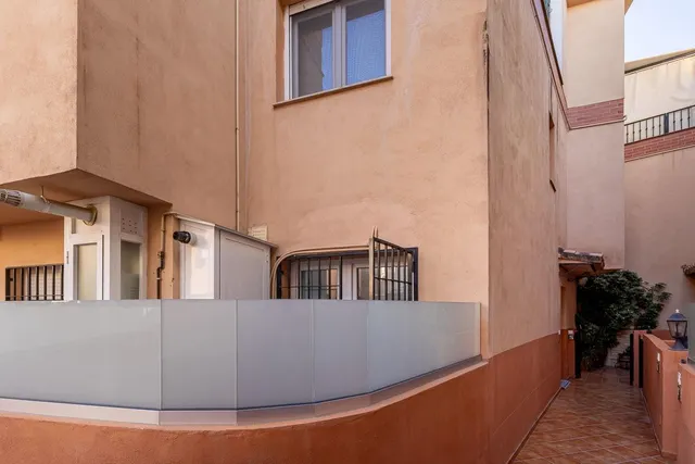 ESPECTACULAR TRIPLEX EN CHURRIANA — 27