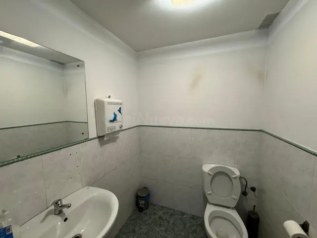 ¡¡ATENCION EMPRENDEDORES!! SE ALQUILA INCREIBLE OFICINA DE 1 - foto 4