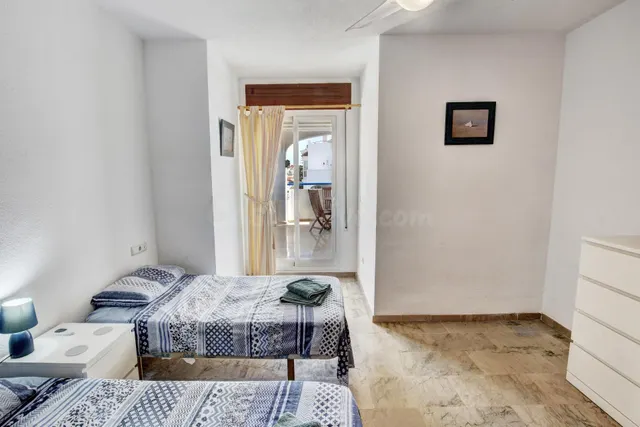 Espacioso Apartamento cerca de la Playa y Puertomarina — 23