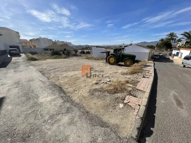 Terreno urbano 118m² en venta - La fuente