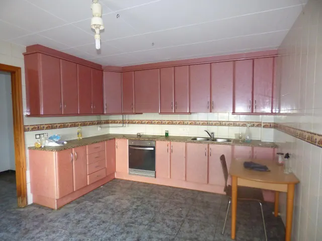 Casa en Blanes con Vistas y Potencial de Reforma por solo €199,000 — 9