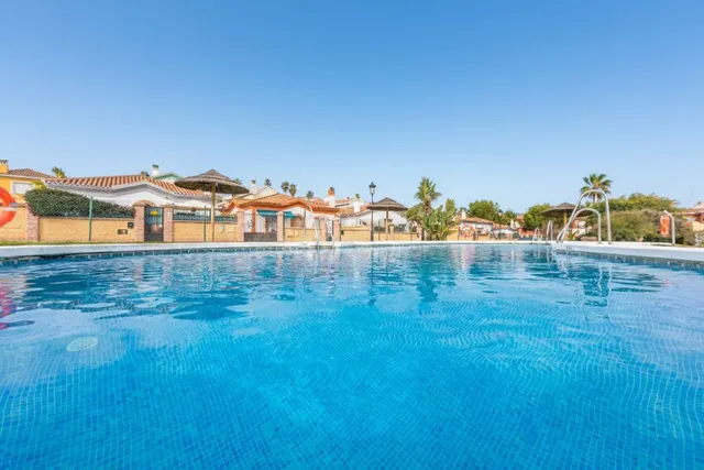 Chalet 3 habitaciones 100m² en venta - Costa del Sol — 2