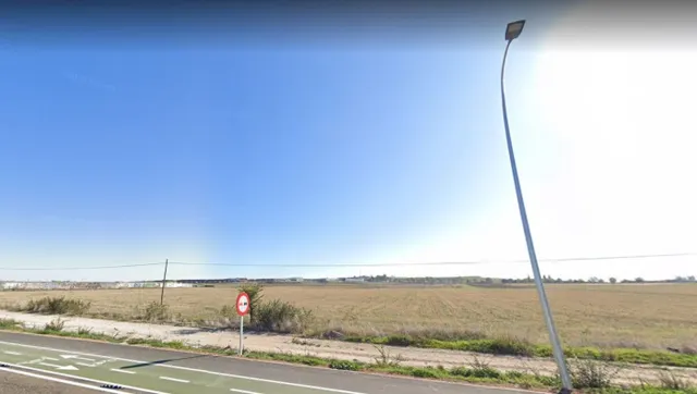 VENTA DE PARCELA PARA CONSTRUCCIÓN DE 50 VIVIENDAS. — 4