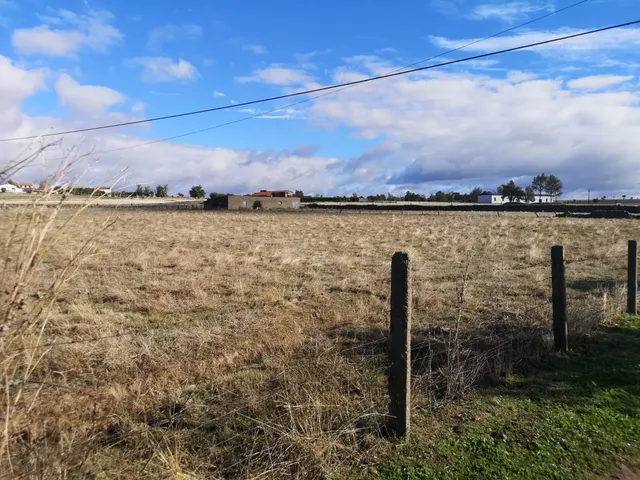 Urbis te ofrece un magnífico chalet independiente en venta en Vitigudino, Salamanca. — 25