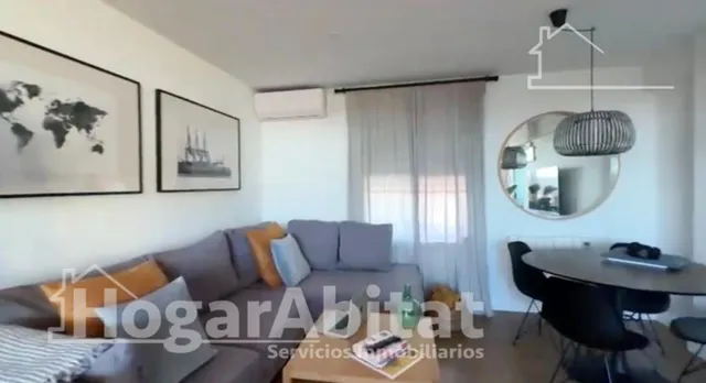 Espectacular terraza privada y diseño reformado en este luminoso ático exterior en excelente zona — 10
