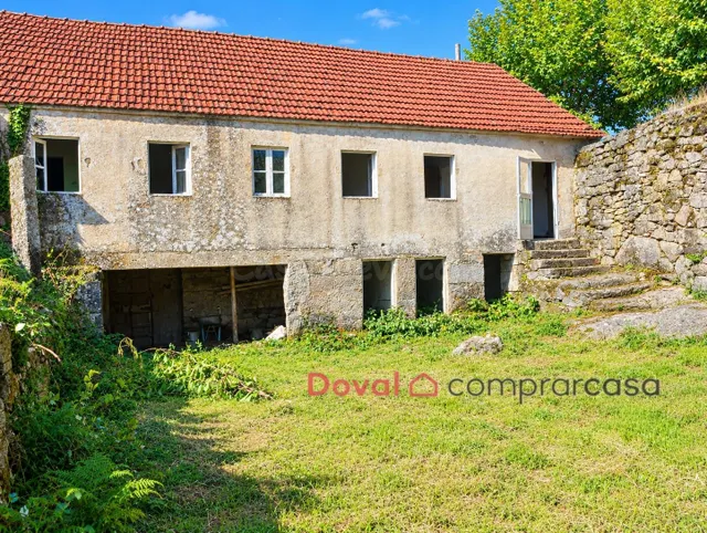Casa para reformar en As Neves de piedra gallega – Amplio terreno y múltiples posibilidades — 4