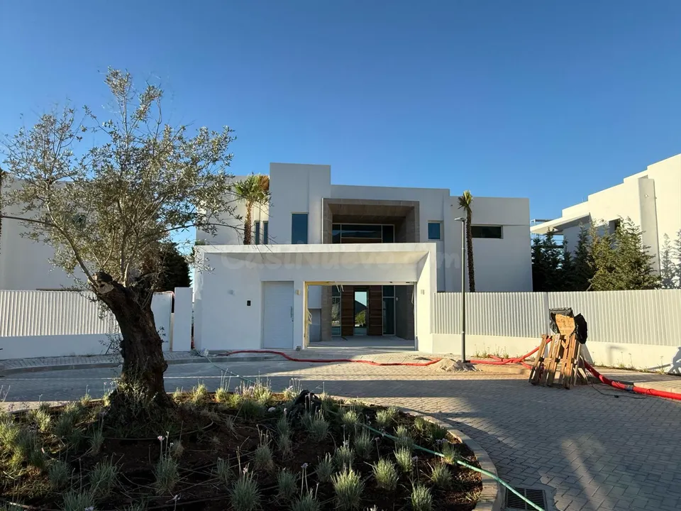 Chalet 6 habitaciones 601m² en venta - Marbella