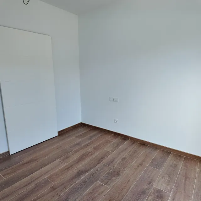 VIVIENDA EN ZONA  EL PATRIARCA!!!!!! — 31
