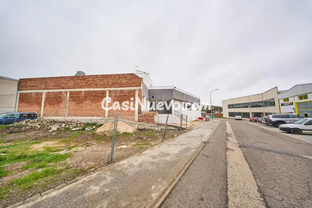 SUELO EN VENTA POLIGONO EL CEREZO ( CASTILO DE LOCUBIN) DE 1 - foto 4