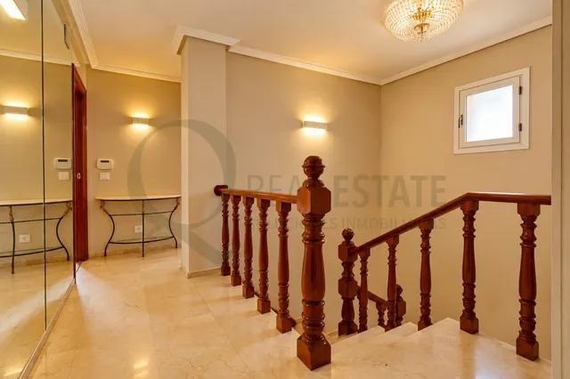 Chalet independiente a 100 m del mar con jardín y piscina en Cabo de las Huertas. — 46