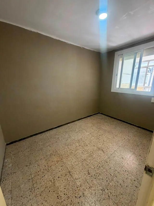 PISO DE ALQUILER ZONA PERAMÁS — 16